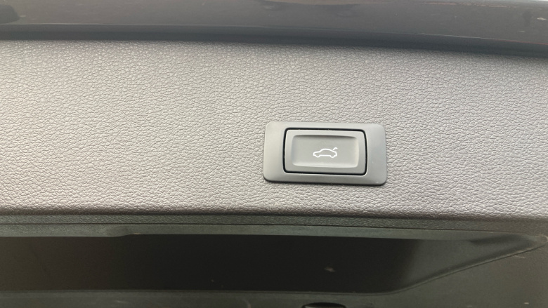 Audi Q2 35 TFSI Sport 5dr S Tronic Petrol Estate